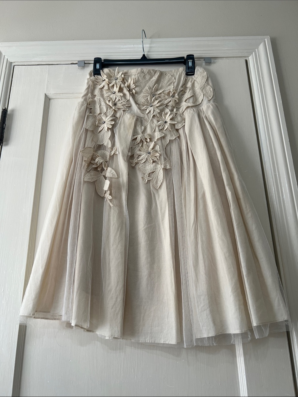 Ryu Ivory Floral Appliqué Circle Dress
